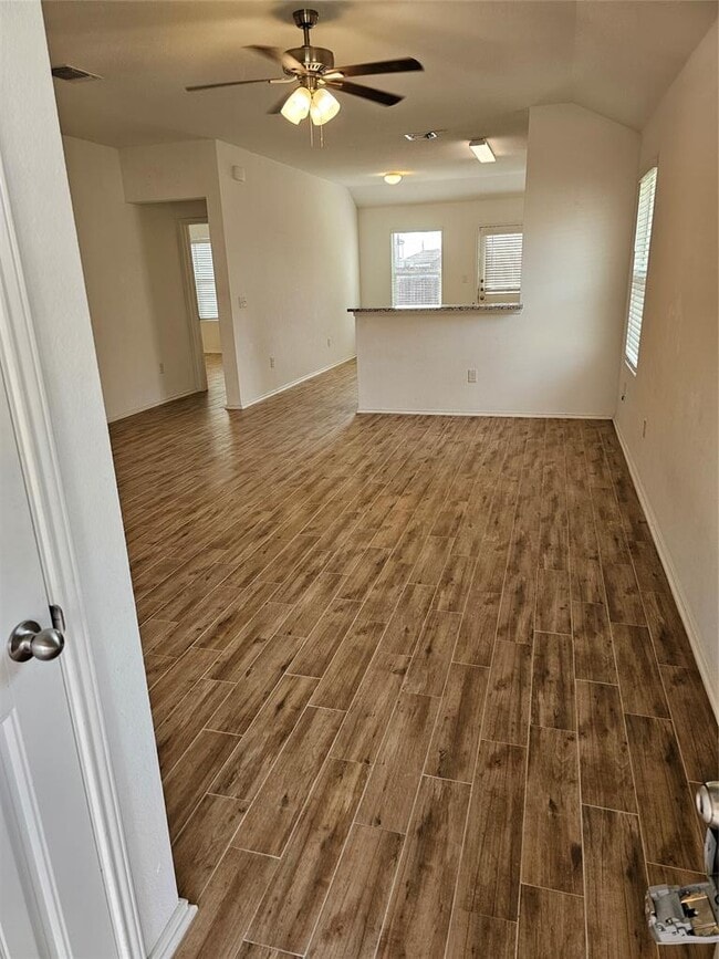 Building Photo - 3503 Batson Dr