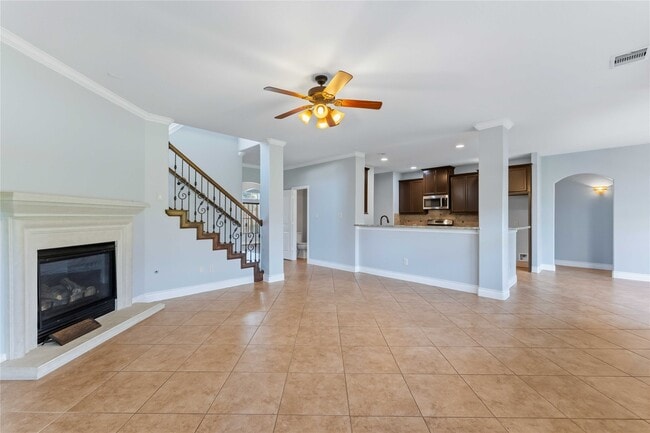 Building Photo - 25327 Oak Knot Dr