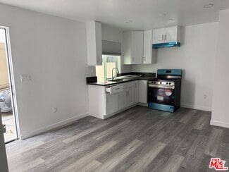 Building Photo - 6644 Irvine Ave