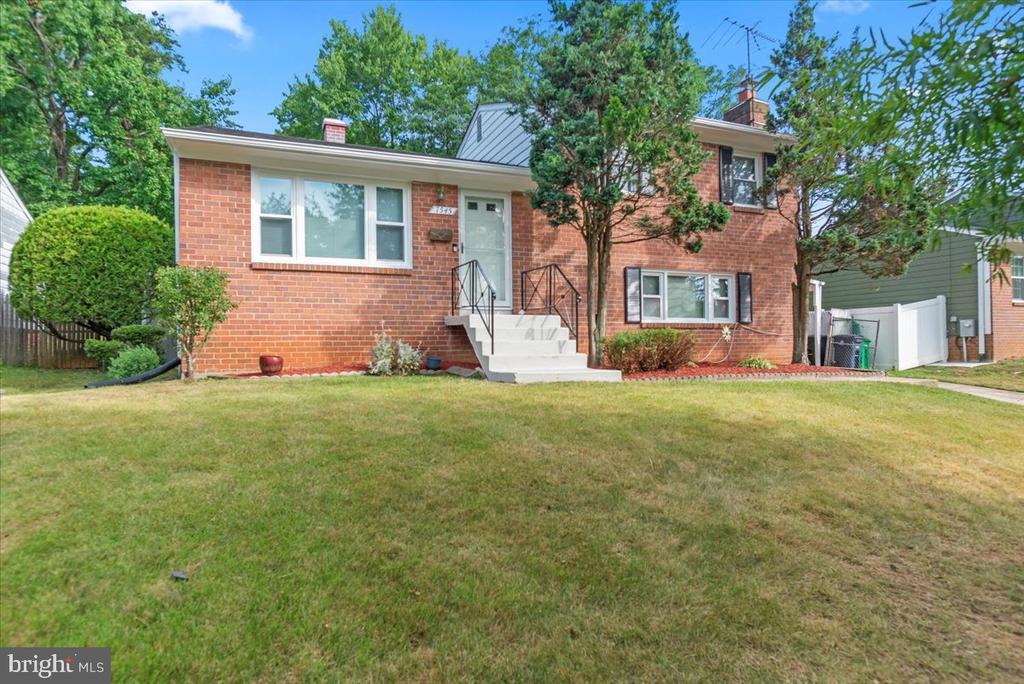 Primary Photo - 7545 Wilhelm Dr