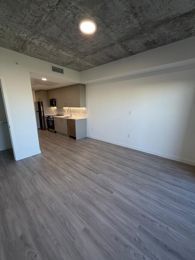 Foto del edificio - 1930 NW 1st Pl