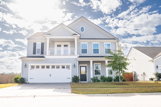 Building Photo - 216 Chaste Tree Cir