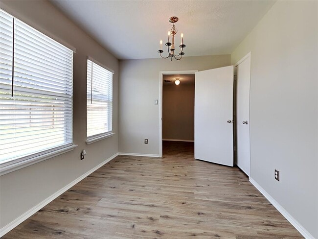 Building Photo - 17423 Wigeon Way Dr
