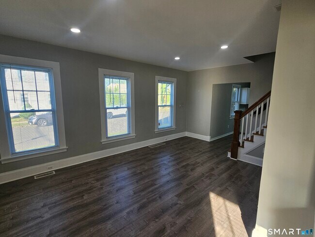 Building Photo - 1810 Dixwell Ave