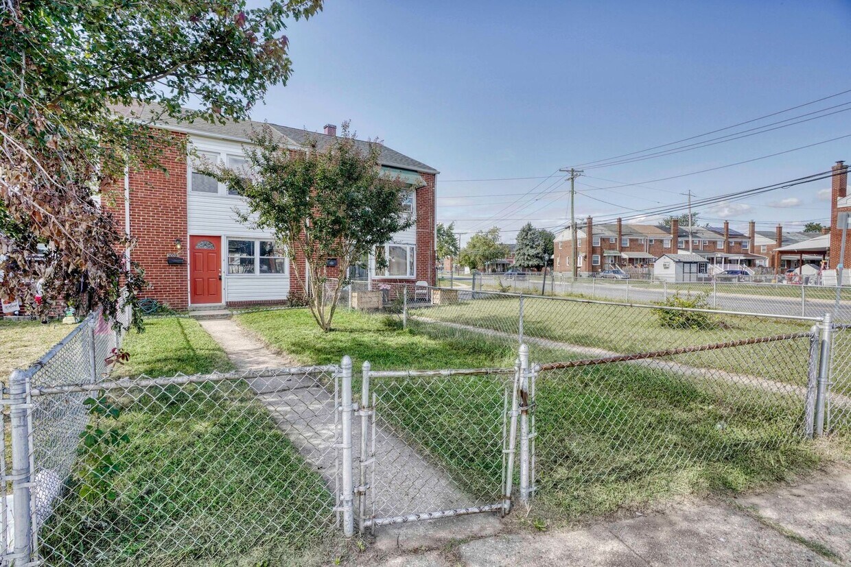 2002 Larkhall Rd, Dundalk, MD 21222 House Rental in Dundalk, MD