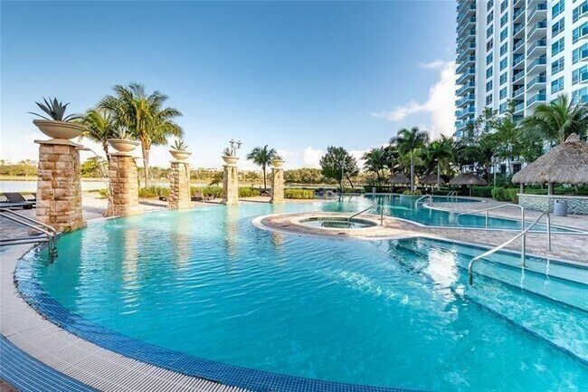 Foto del edificio - 2641 N Flamingo Rd