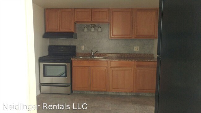 Foto del edificio - 2 br, 1 bath House - 88 Mooredale Road Apt 4