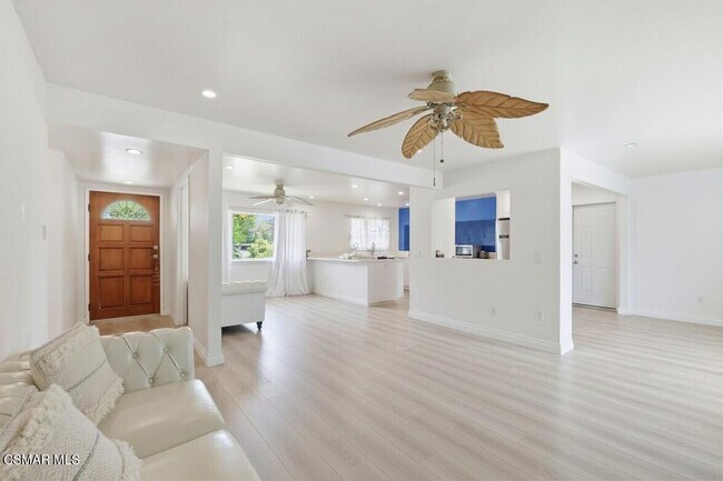 Foto del edificio - 3448 Big Springs Ave