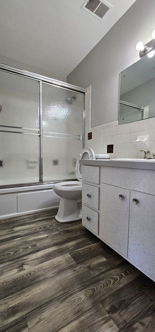 Foto del interior - Spacious 2 bedroom 2 bath apartments in Harrison Township!