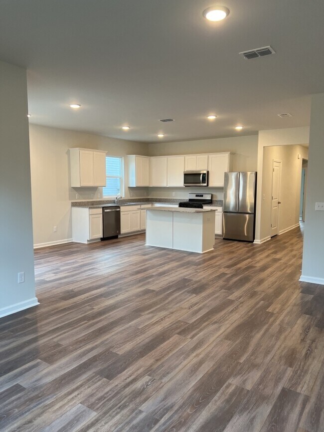 Foto del edificio - 293 W Bradford Pointe Drive FOR RENT!