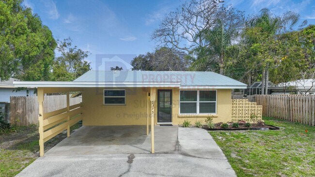 Building Photo - Stunning 2 bedroom 2 bathroom home!