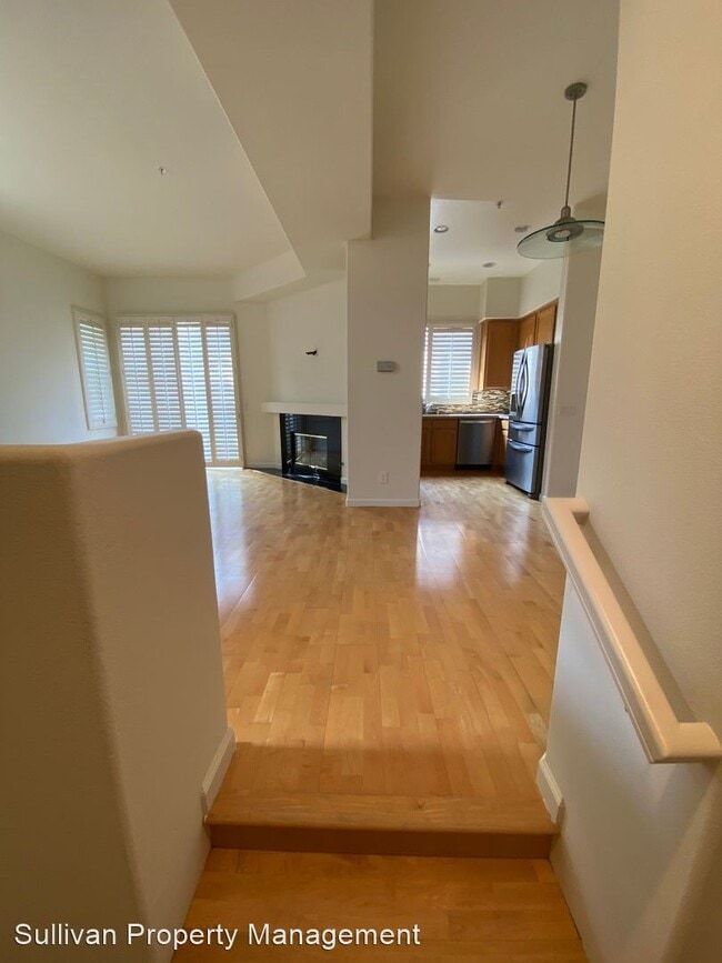 Building Photo - 2 br, 2.5 bath House - 2891 Player LN