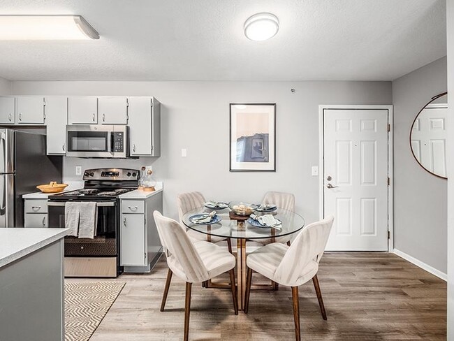 Área de comedor - Sawmill Crossing