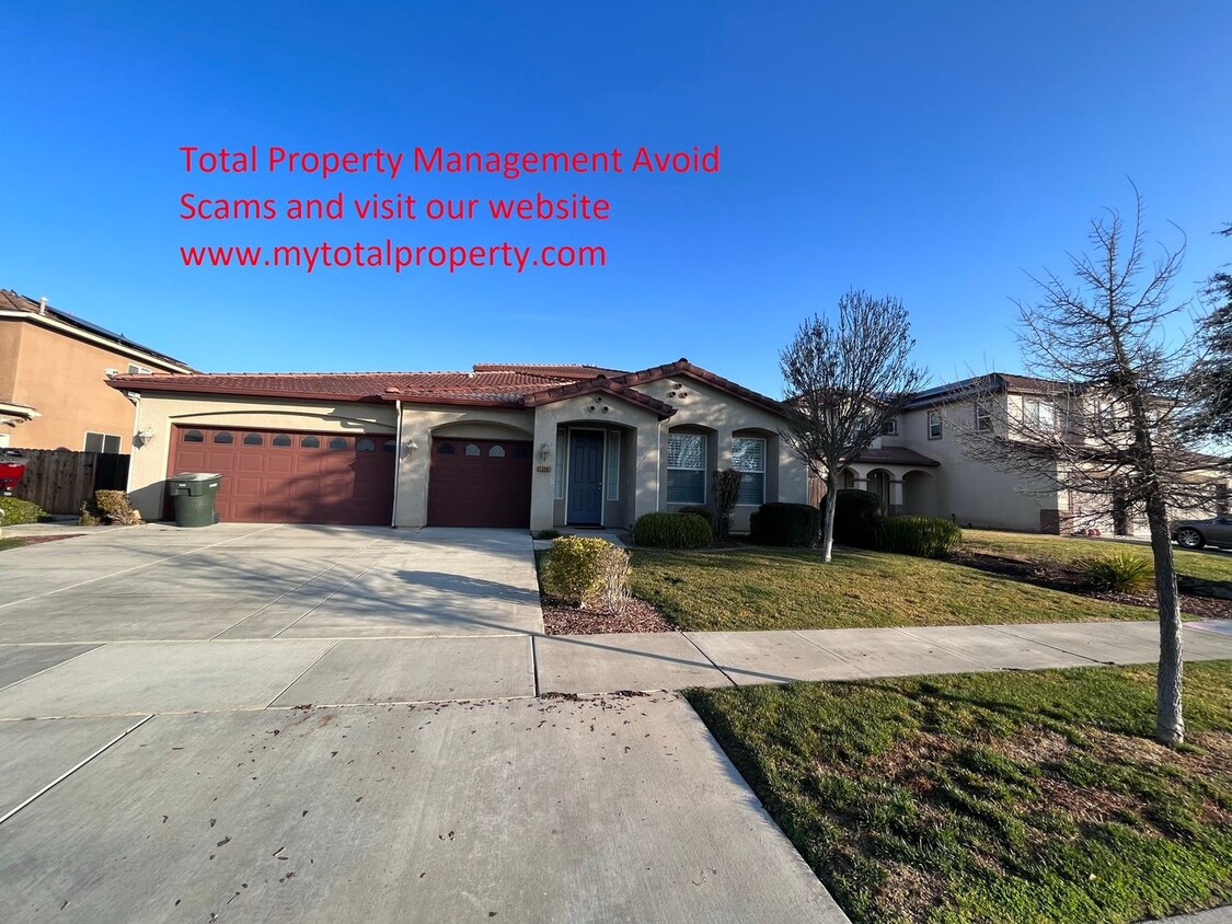 Primary Photo - 1356 VINEYARD PL 5 BEDROOM 3 BATHROOMS HAN...