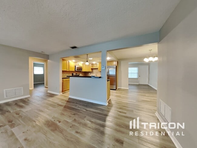 Foto del edificio - 1618 Algonquin Drive Clearwater FL