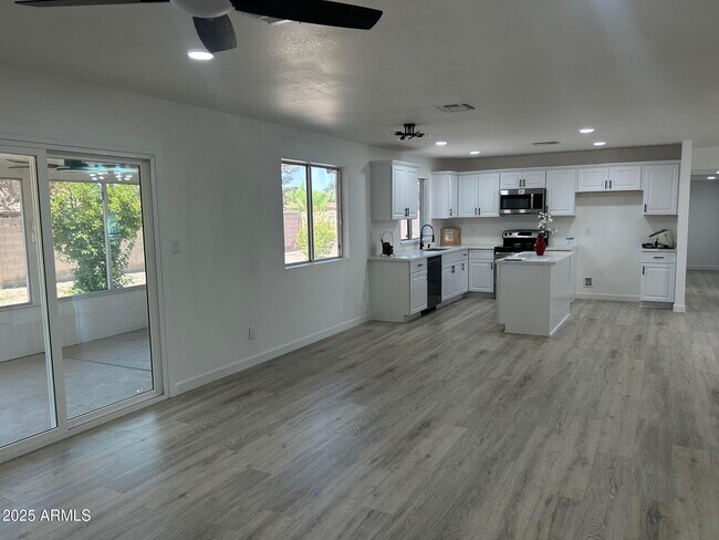 Foto del edificio - 17628 N 39th Ave