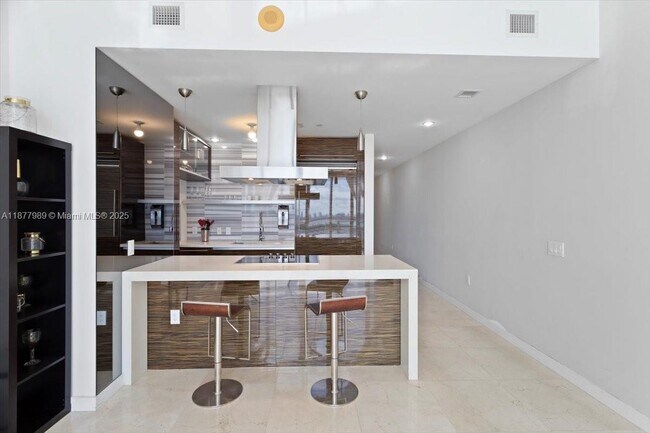 Foto del edificio - 1100 Biscayne Blvd