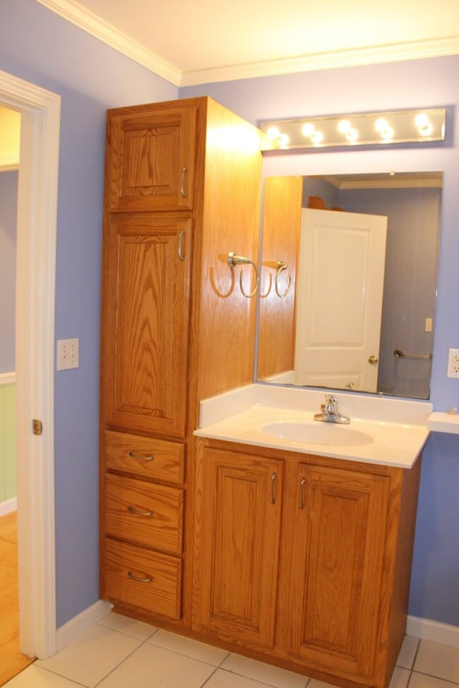 Building Photo - 306 Daniel Dr