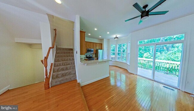 Foto del edificio - 3905 Chelsea Park Ln