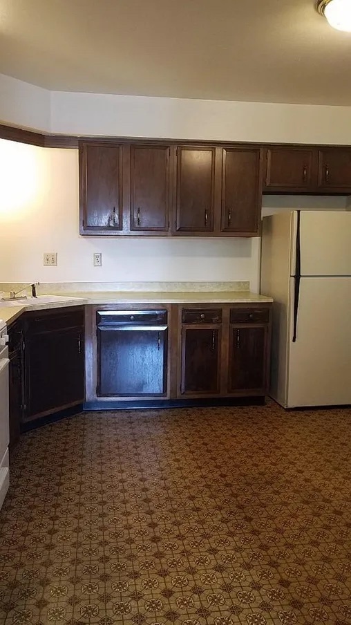 Foto del edificio - 5674 N 99th St