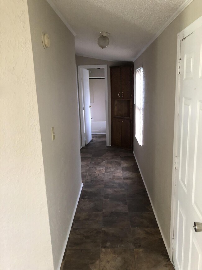 Building Photo - 107 Shenandoah Ct