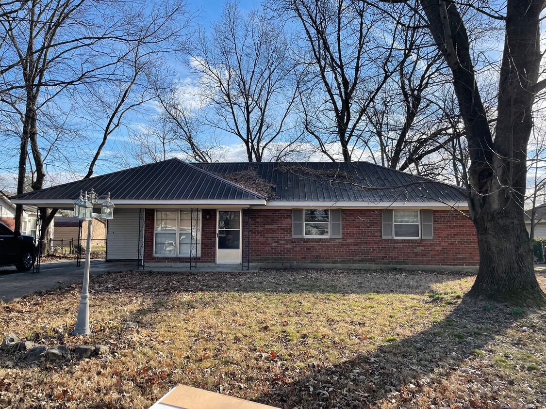 829 N Meadowbrook Ln, Wynne, AR 72396 House Rental in Wynne, AR