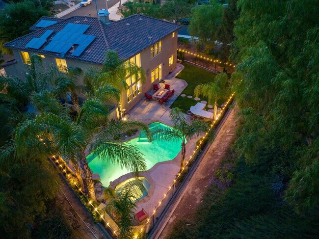 Foto del edificio - 29158 Black Pine Way
