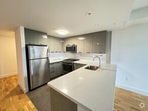 Building Photo - 310 Clarkson Ave