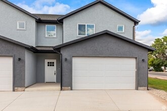 Building Photo - 150 S 100 E