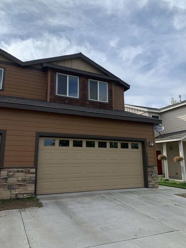 Primary Photo - BEAUTIFUL ASPEN WINDS DUPLEX