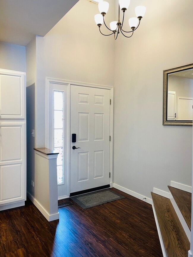 Building Photo - 1385 Redbridge Ct