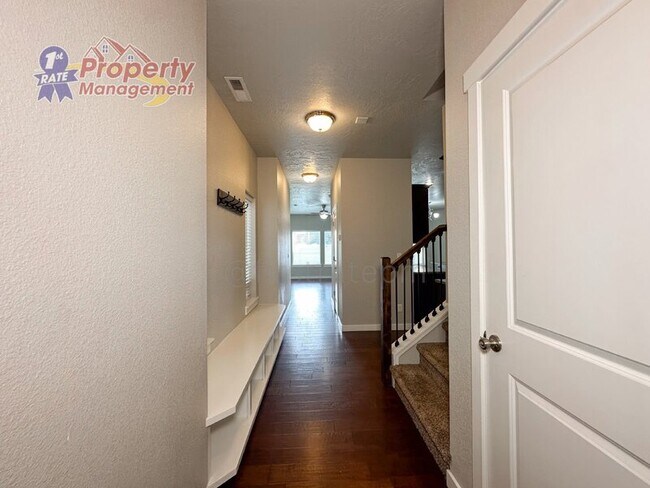 Building Photo - 4408 S Aleut Way
