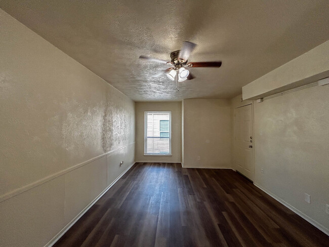 2429 Stella #6: Living Space - Pecan Grove Apartments