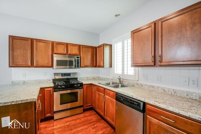Building Photo - 488 Boardwalk Springs Pl