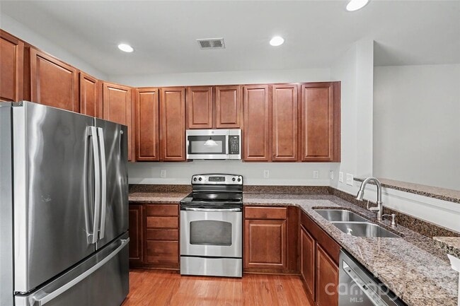 Building Photo - 13983 Singleleaf Lane