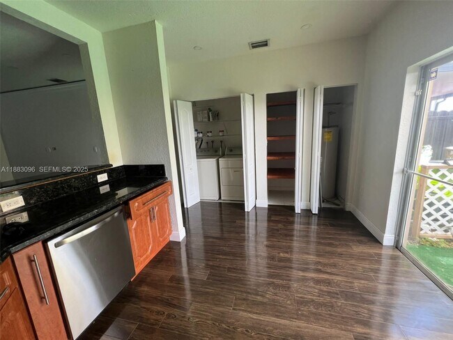 Foto del edificio - 17018 SW 138th Ct