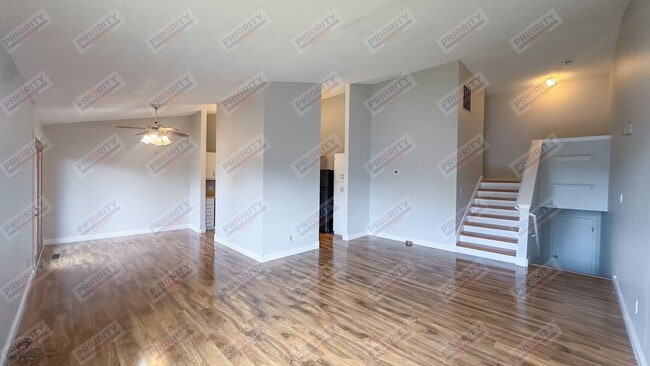 Building Photo - 2 bedroom home in Indian Hills