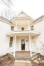 Building Photo - 17575 Aubrey Long Rd