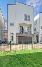 Building Photo - 8411 Hempstead Rd