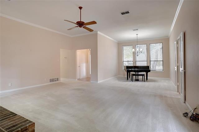 Foto del edificio - 1404 Cambridge Ln