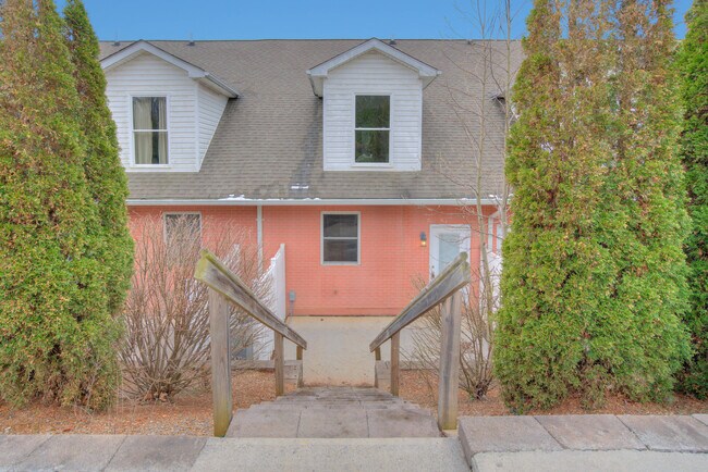 Building Photo - Furnished Two Bedroom Townhome available n...