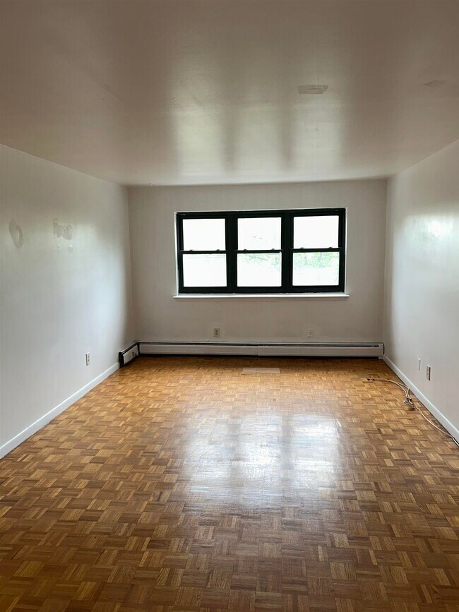 Foto del edificio - 708 JFK Blvd E