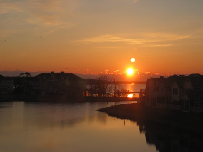 Foto del edificio - 7712 Yacht Club Dr
