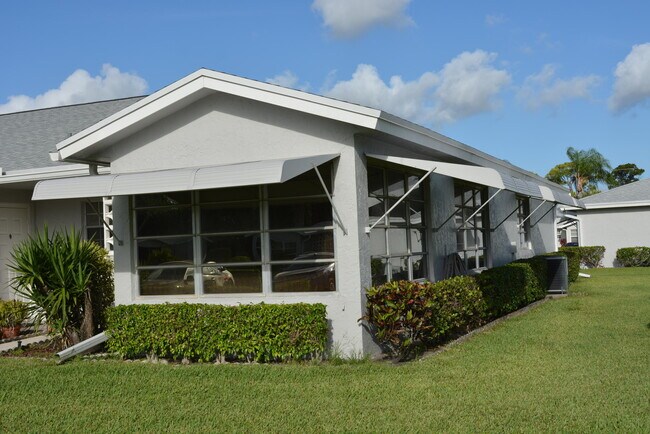 Building Photo - 14644 Canalview Dr