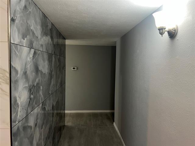 Building Photo - 6513 John Yates Dr