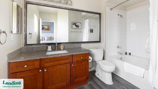 Foto del edificio - 901 Lakeside Cir