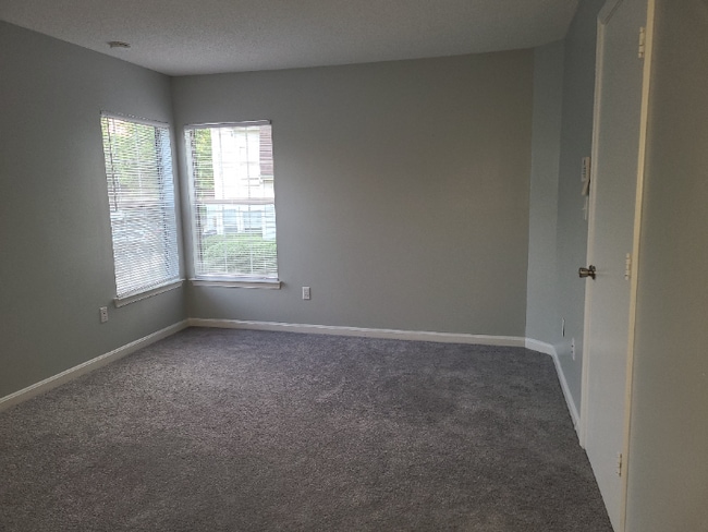 Building Photo - 15619 Easthaven Ct