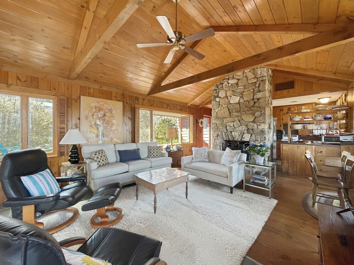 Foto principal - 93 Bald Head Cliff Rd