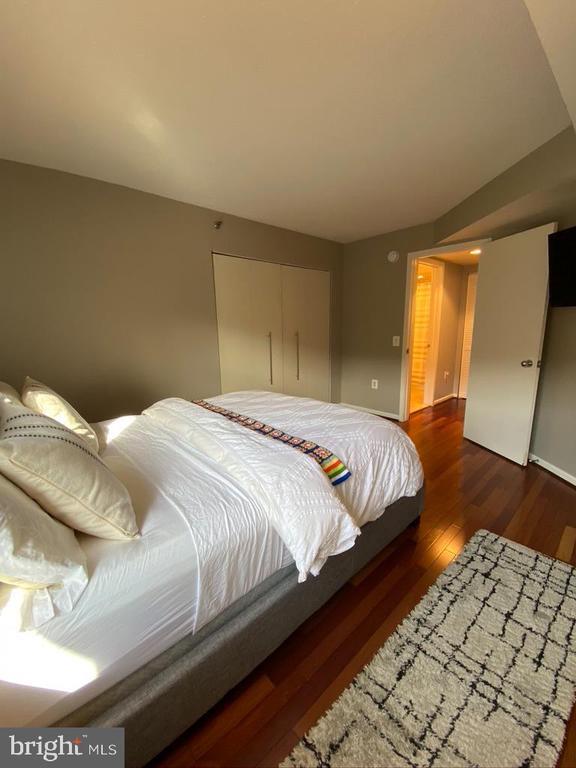 Foto del edificio - 2311 M St NW