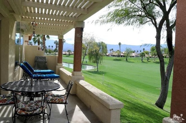 Building Photo - Oasis Country Club 3 Bed Home